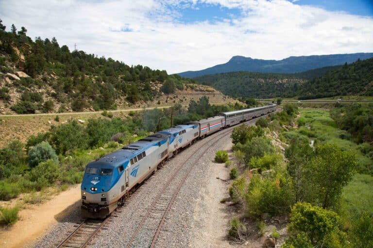 37 Amazing Amtrak Routes You Can Take Across North America