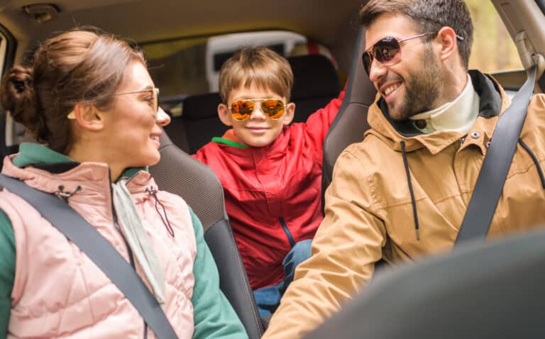Got a Far Drive with the Kids Coming Up? Here’s 21 Entertaining Road Trip Games