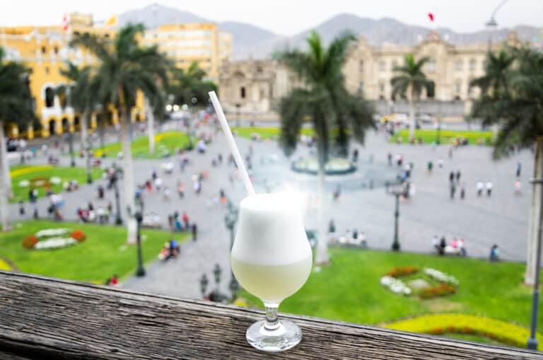 Everyone Is Going Crazy for Peru’s National Drink –  The Pisco Sour