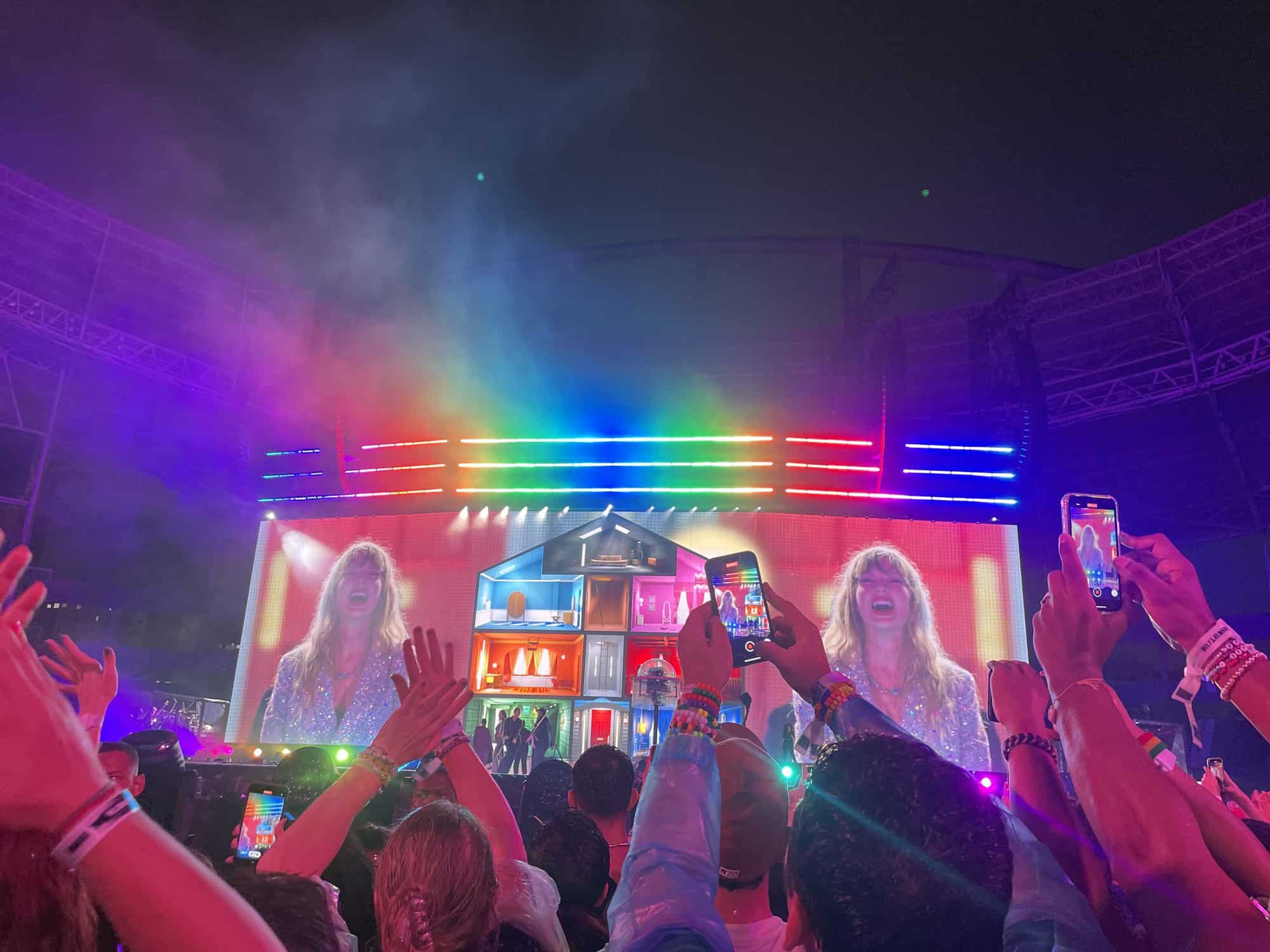 taylor eras tour