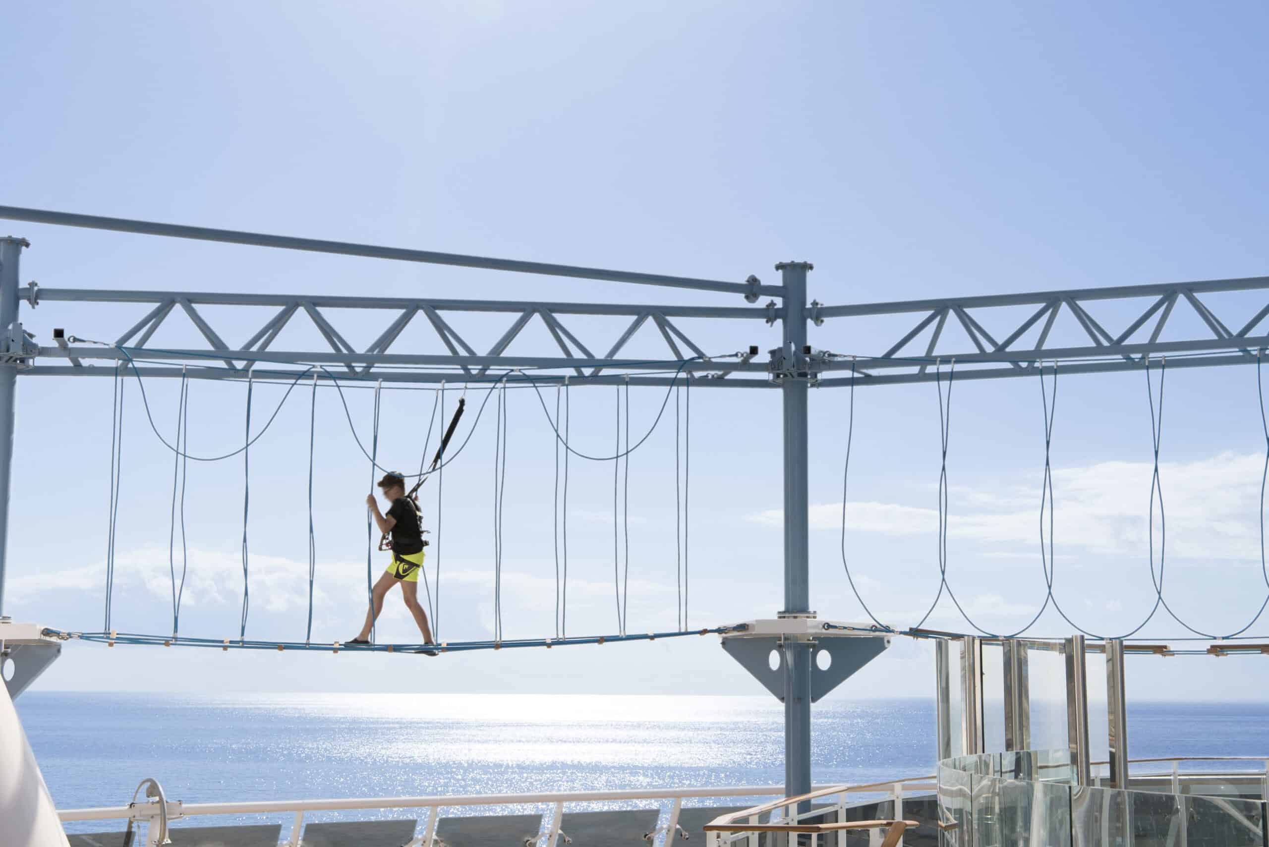 MSC Meraviglia, Himalayan Bridge